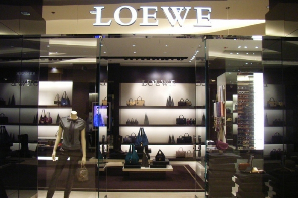 Loewe store